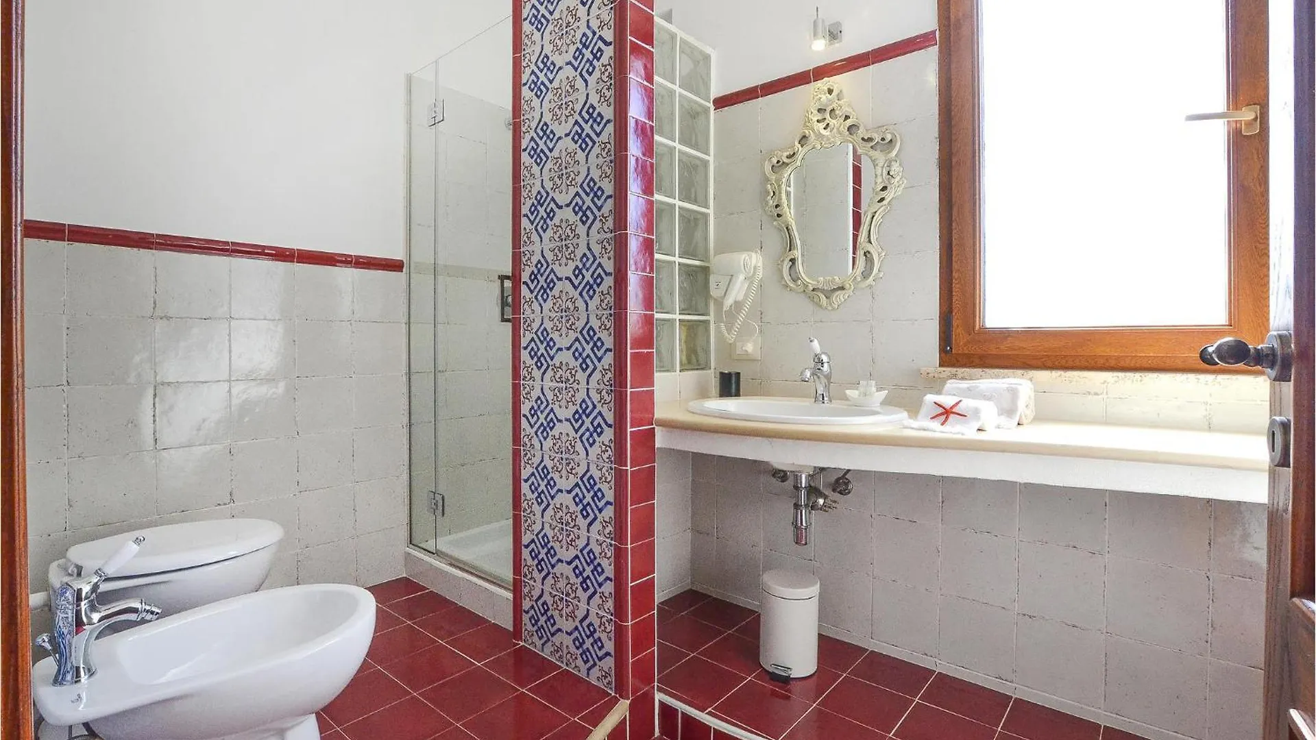 Villa Musasealdoge Партинико Италия