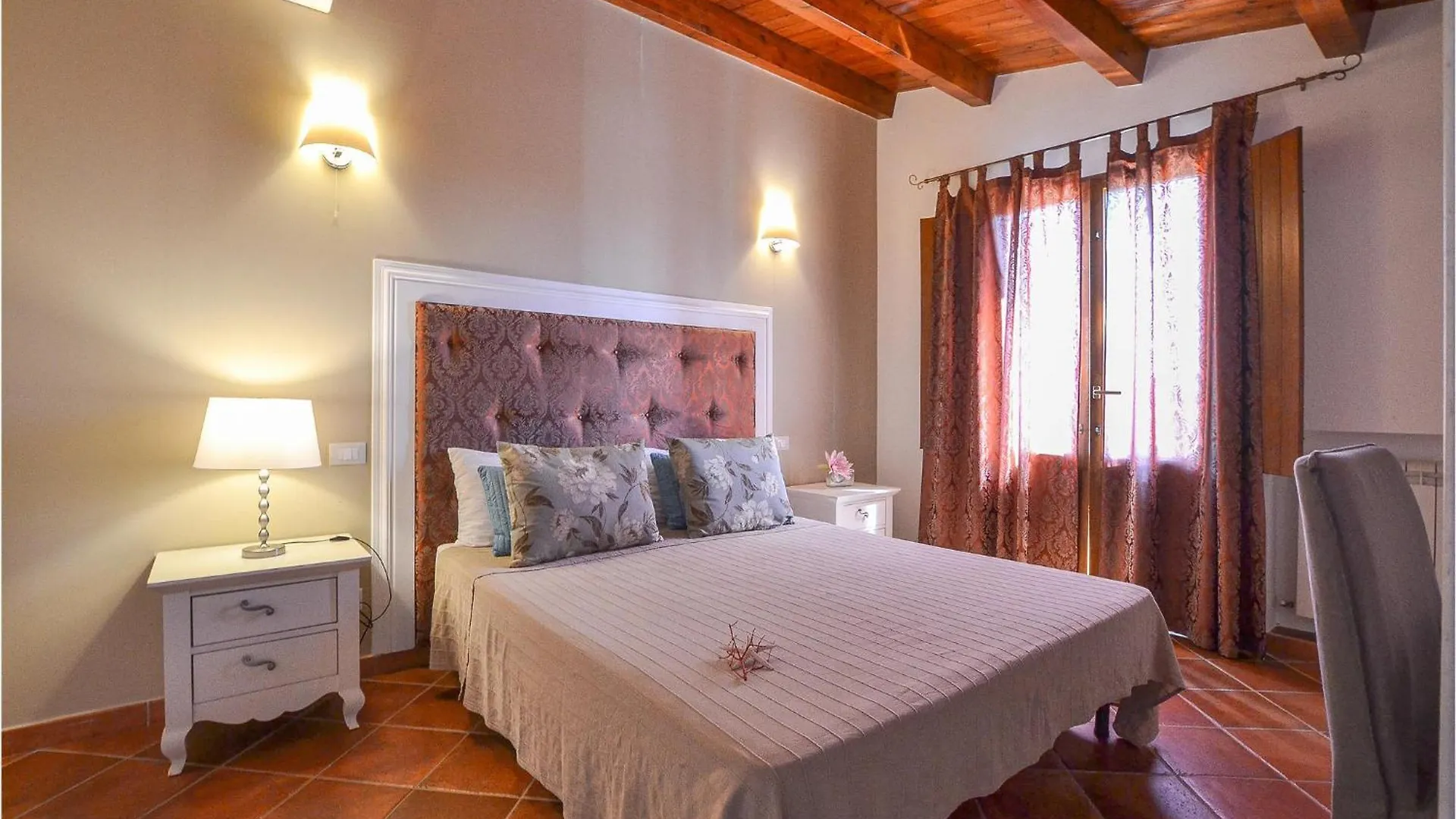 Villa Musasealdoge Партинико 0*,  Италия